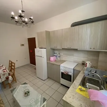 Alexandra 110, 4' From