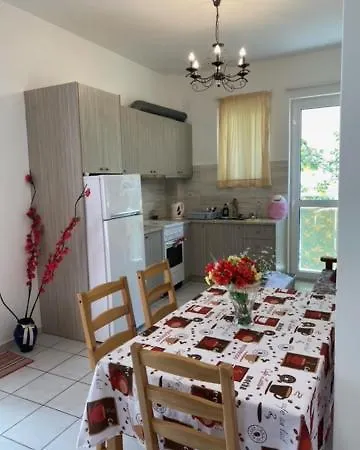 Alexandra 110, 4' From * Rethymno