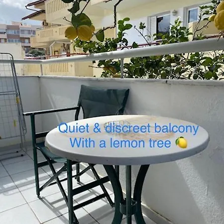 Alexandra 110, 4' From