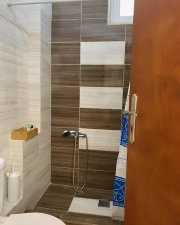 Appartamento Alexandra 110, 4' From *