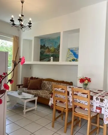 Alexandra 110, 4' From Appartement Rethimnon