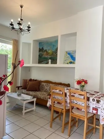 Alexandra 110, 4' From Apartment Rethymno